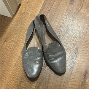 10/$25 JCrew// silver loafers, size 9